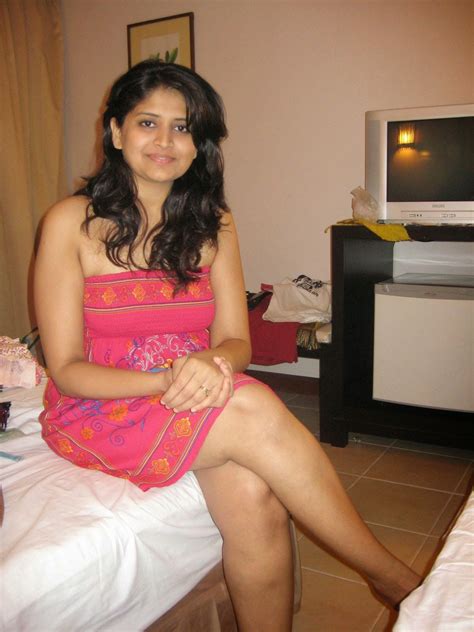 desi wife nude pic|house wife – Indian Porn Pictures – Desi Xxx Photos